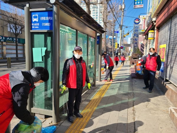 평택시 비전2동 통장협의회, 설맞이 일제방역 및 환경정비 실시