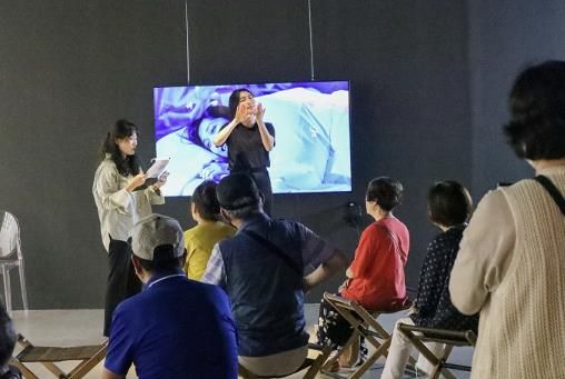 수어해설 전경