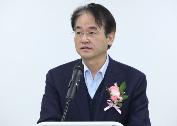 한국화훼농협 정기총회에서 축사 중인 이동환 고양특례시장