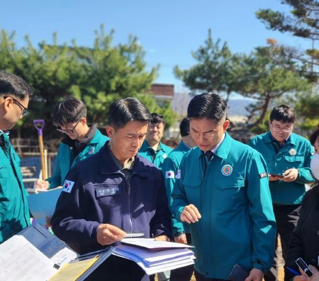 이계삼 경기도 행정2부지사 직무대리(균형발전기획실장) 포천 공군 전투기 오폭사고 현장 방문