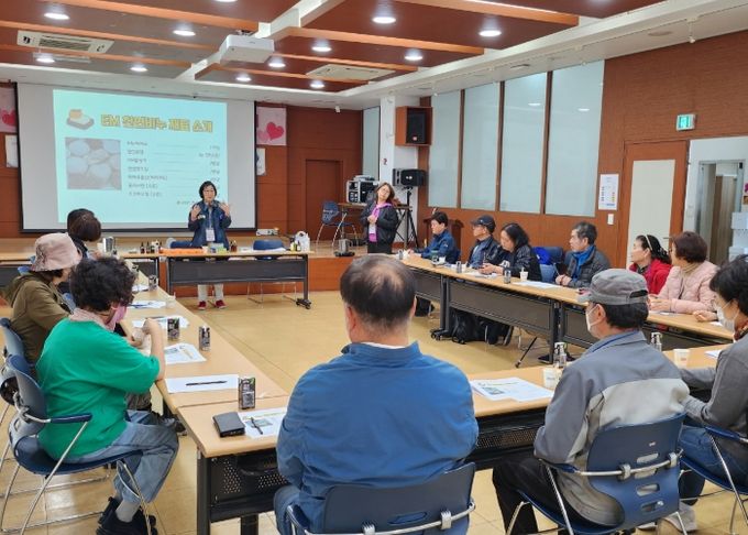 의왕시 부곡동지역사회보장협의체, 1인 취약계층 돌봄을 위한‘나눔으로 물들어 더 행복한 동네’운영