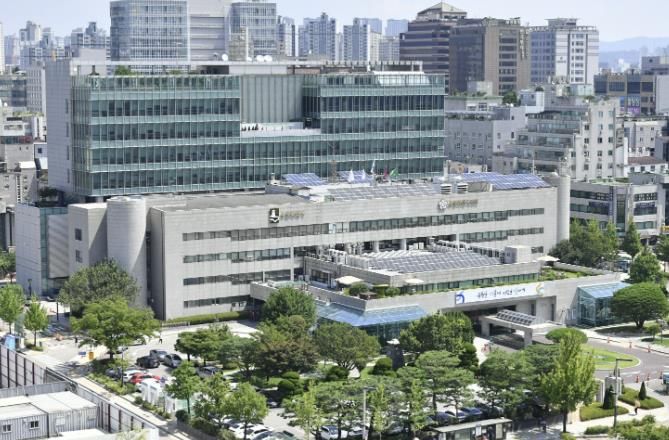 수원시청사