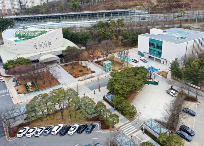 수원도시공사는 21일부터 디지털 메모리얼(추모) 서비스를 제공한다고 밝혔다. 수원시연화장 전경. (사진=수원도시공사 제공)